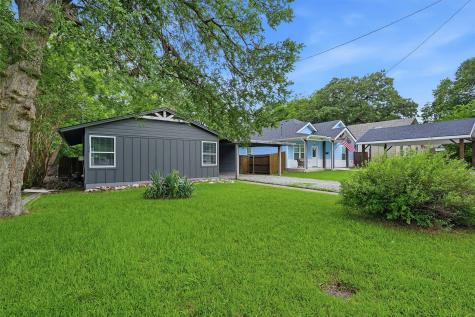 204 N Holly Avenue Sherman TX 75092