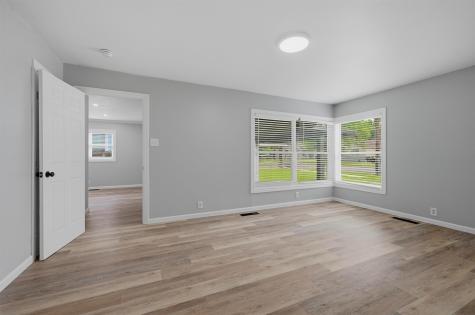 204 N Holly Avenue Sherman TX 75092