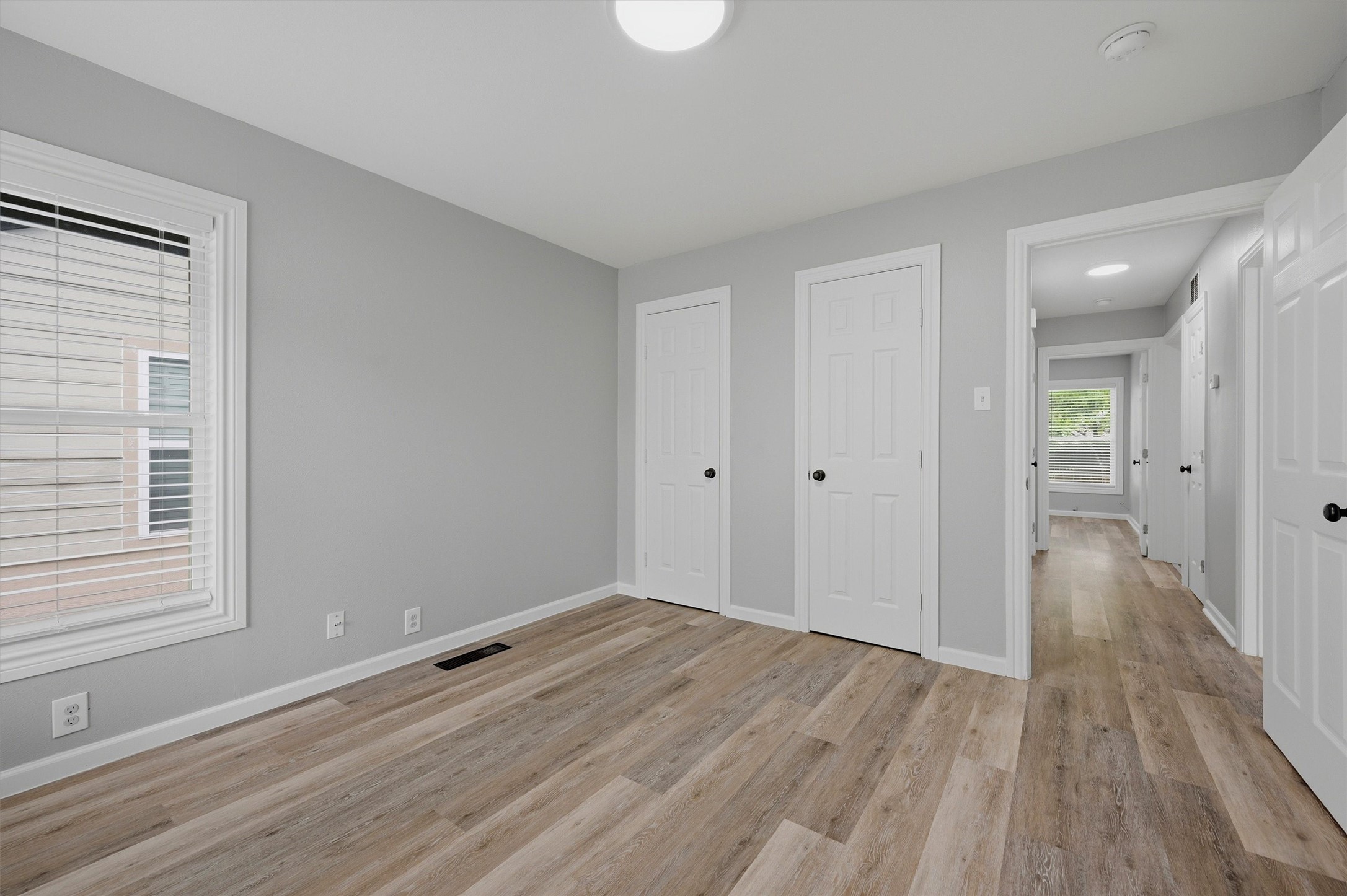 204 N Holly Avenue Sherman TX 75092