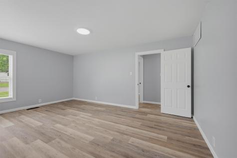 204 N Holly Avenue Sherman TX 75092