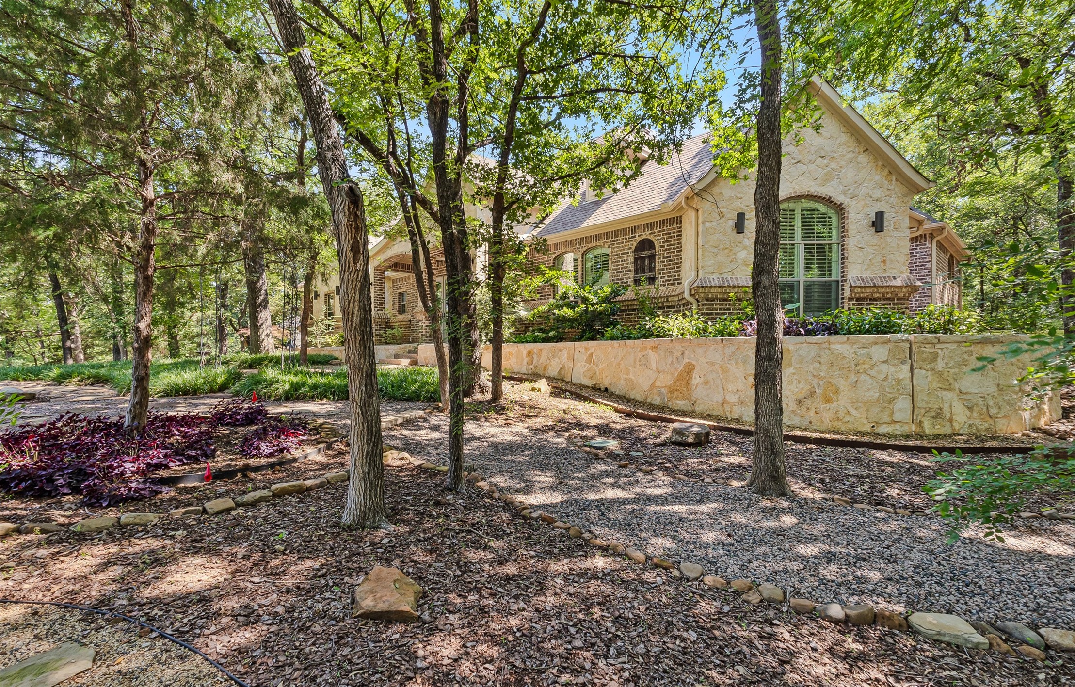 950 Garnet Cove Oak Point TX 75068
