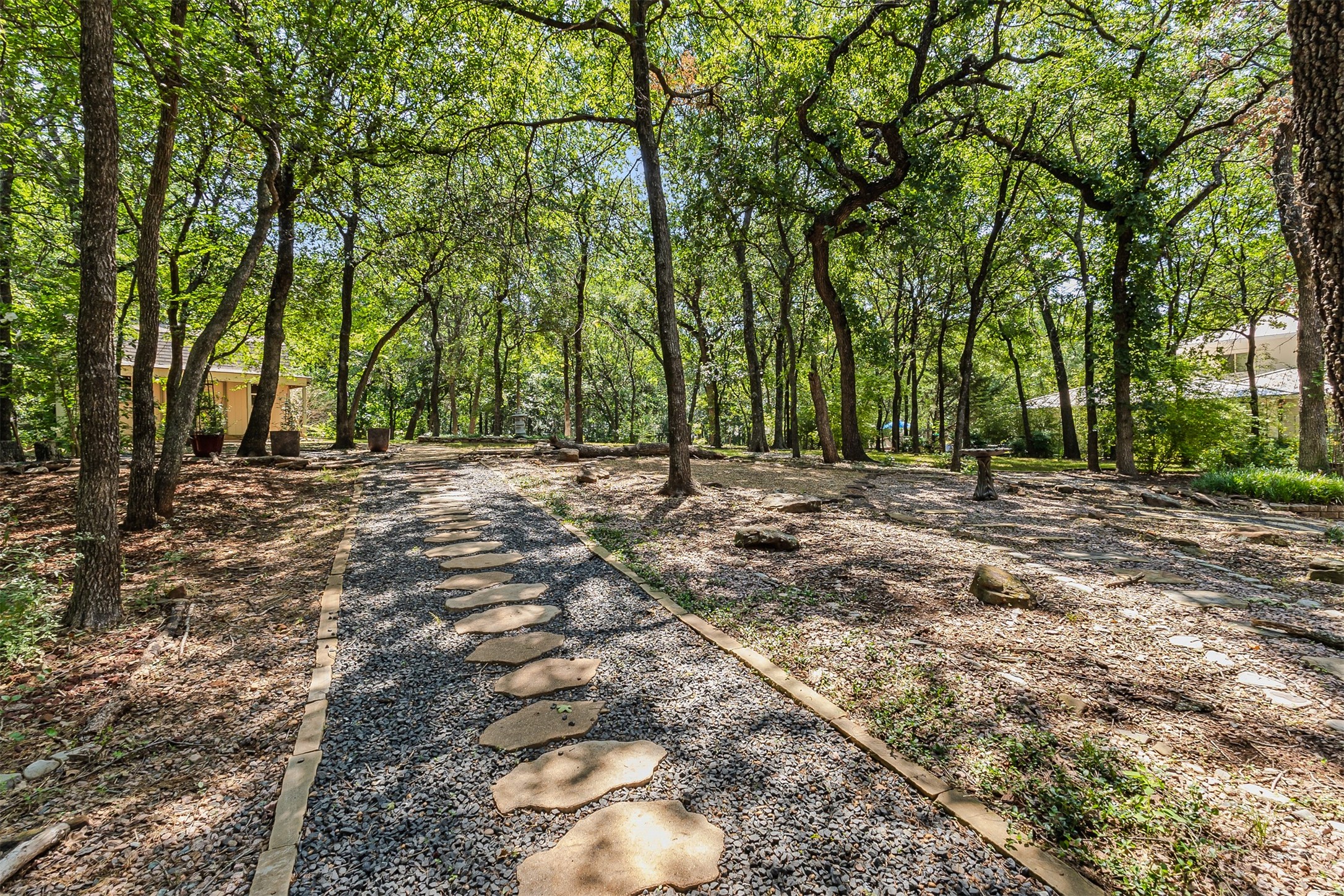 950 Garnet Cove Oak Point TX 75068