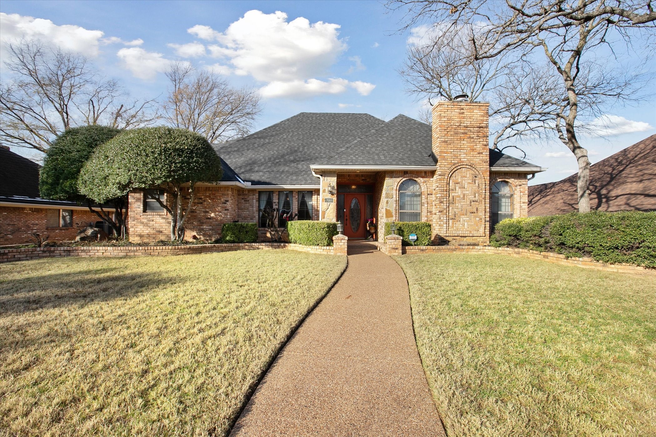 3113 Oakdale Drive Hurst TX 76054