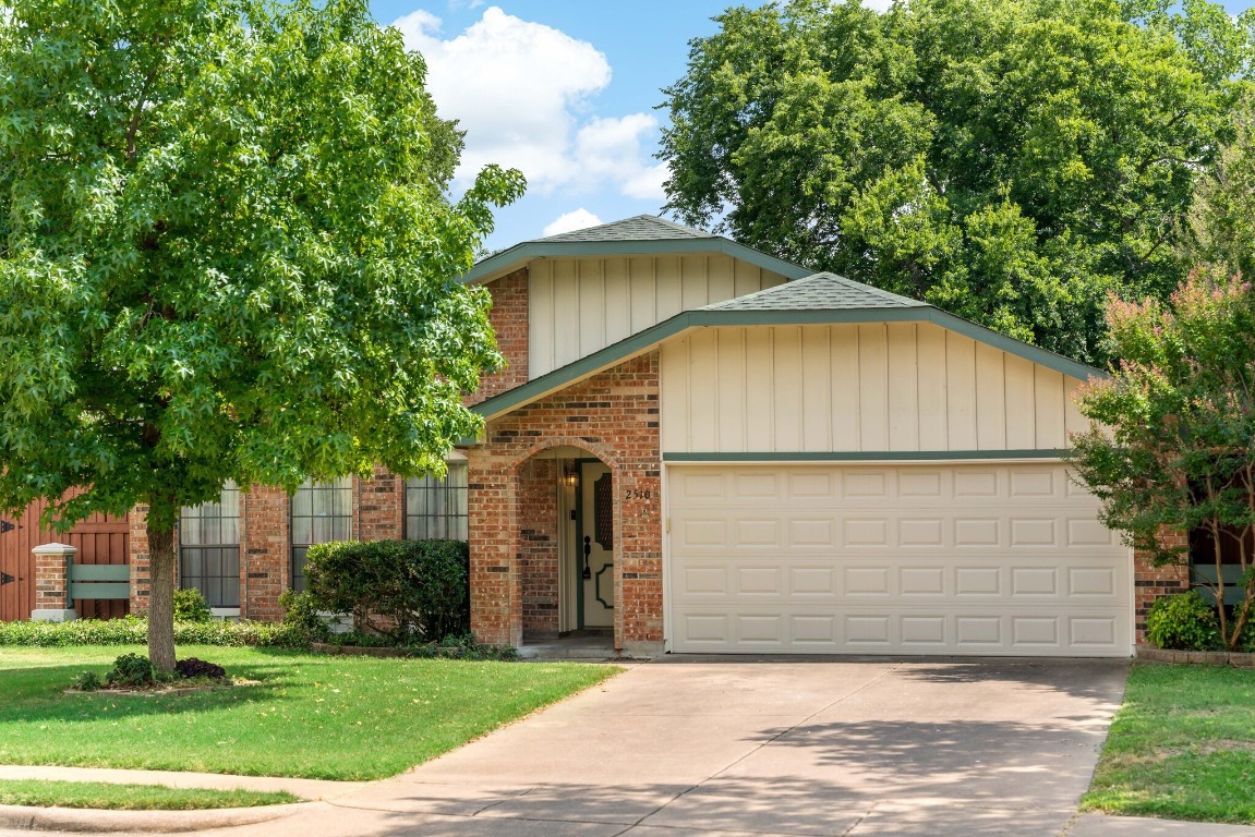 2510 Sword Drive Garland TX 75044
