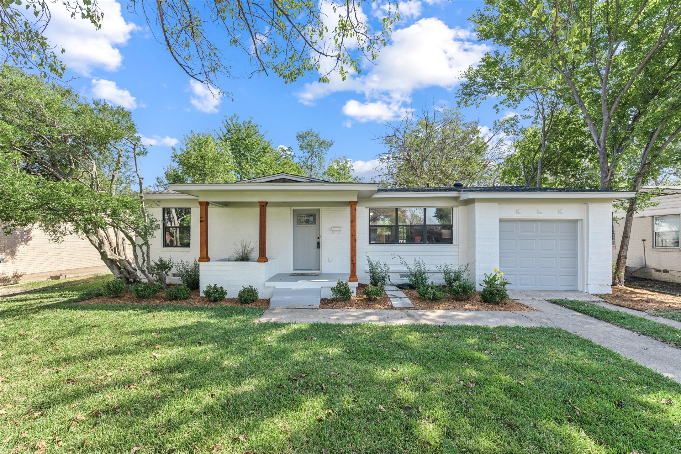 10926 Dunaway Drive Dallas TX 75228