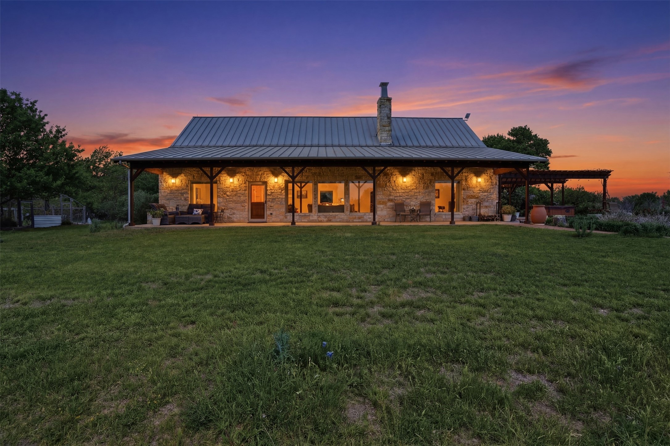 825 Benavides Lane Mineral Wells TX 76067