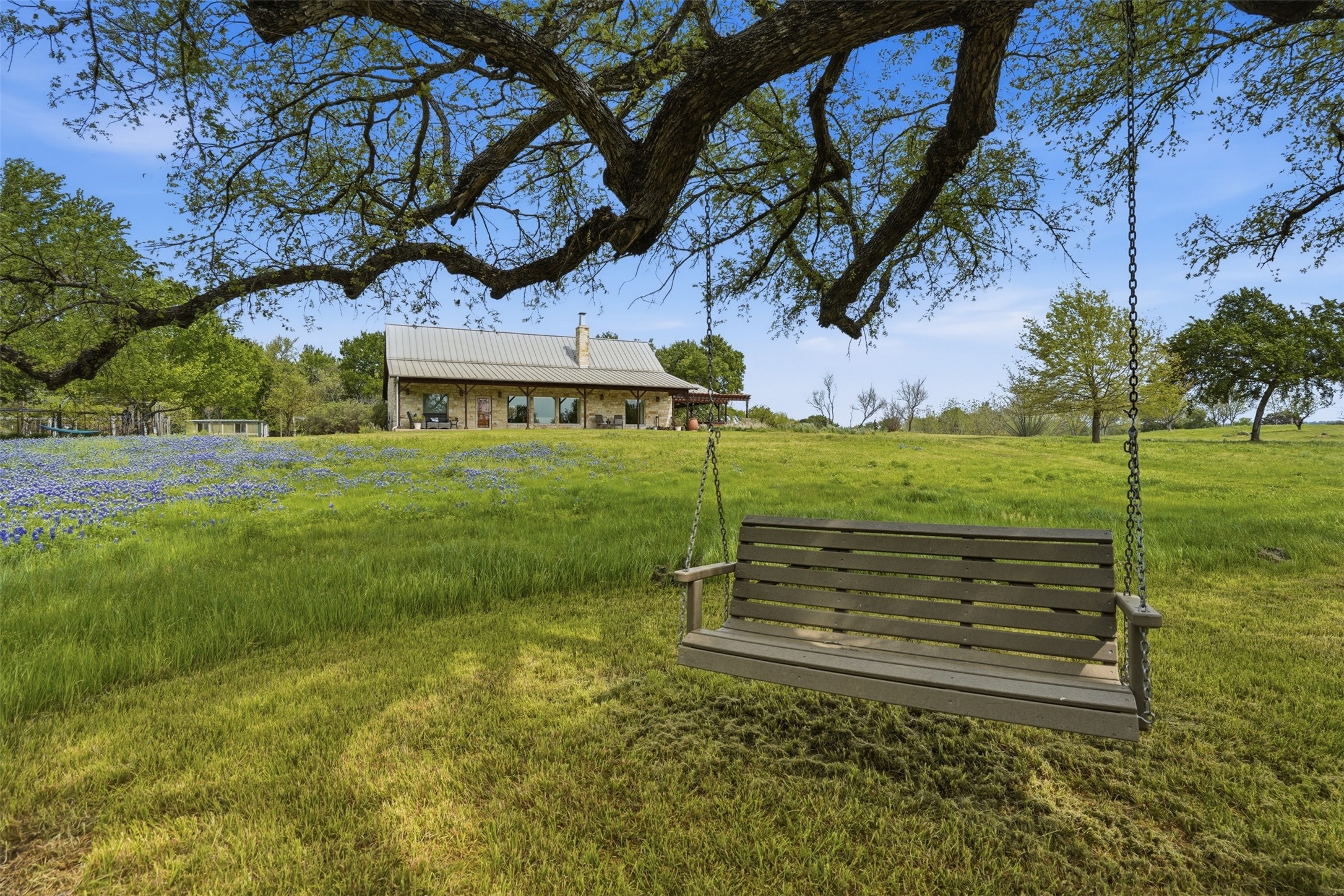 825 Benavides Lane Mineral Wells TX 76067