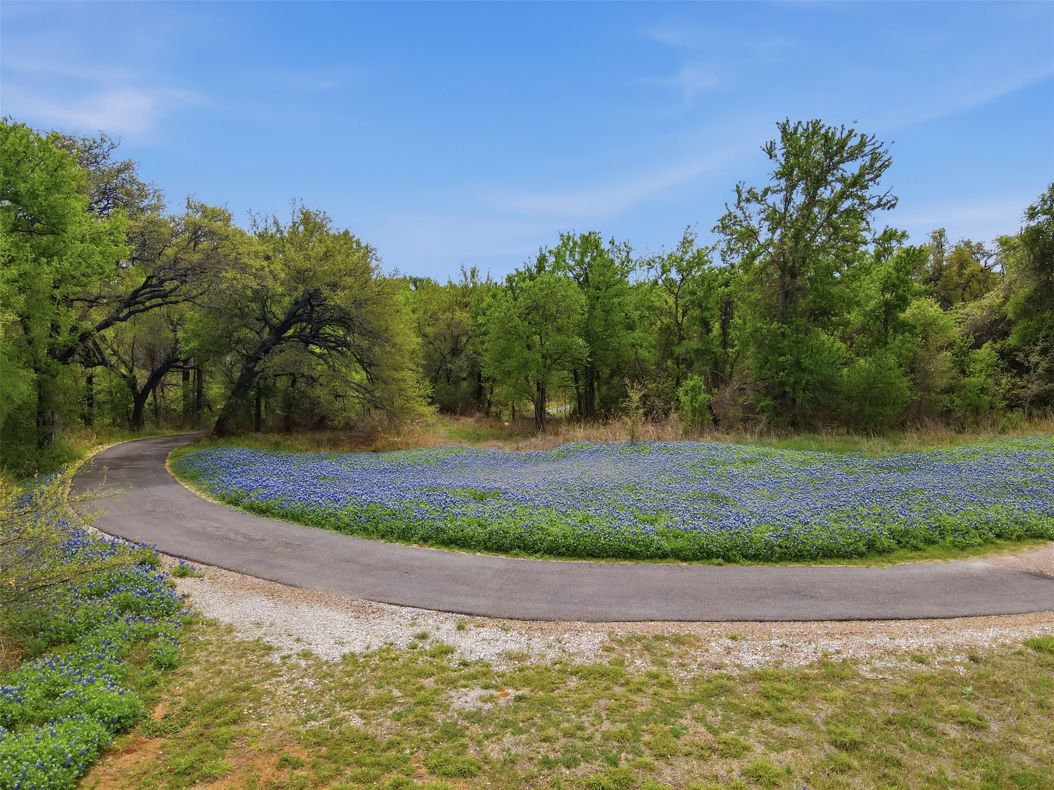 825 Benavides Lane Mineral Wells TX 76067