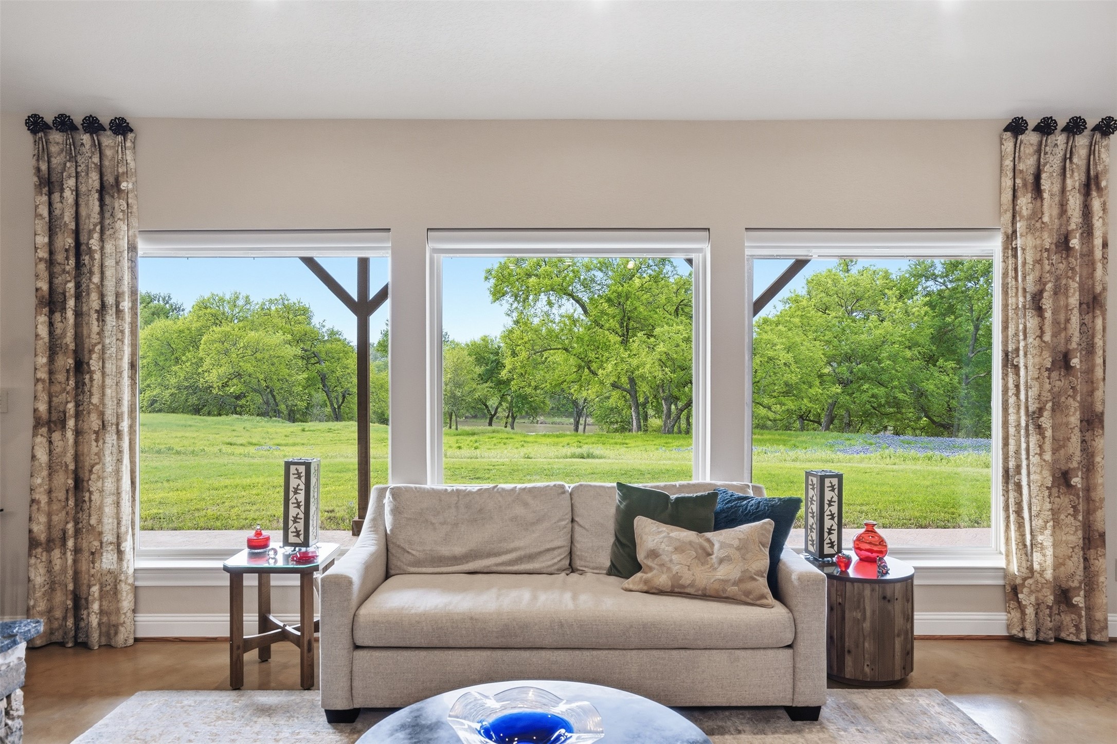 825 Benavides Lane Mineral Wells TX 76067