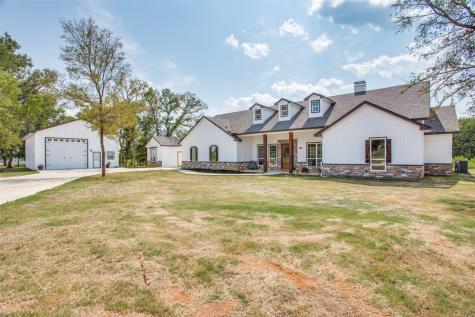 170 Scarlet Oaks Drive Joshua TX 76058