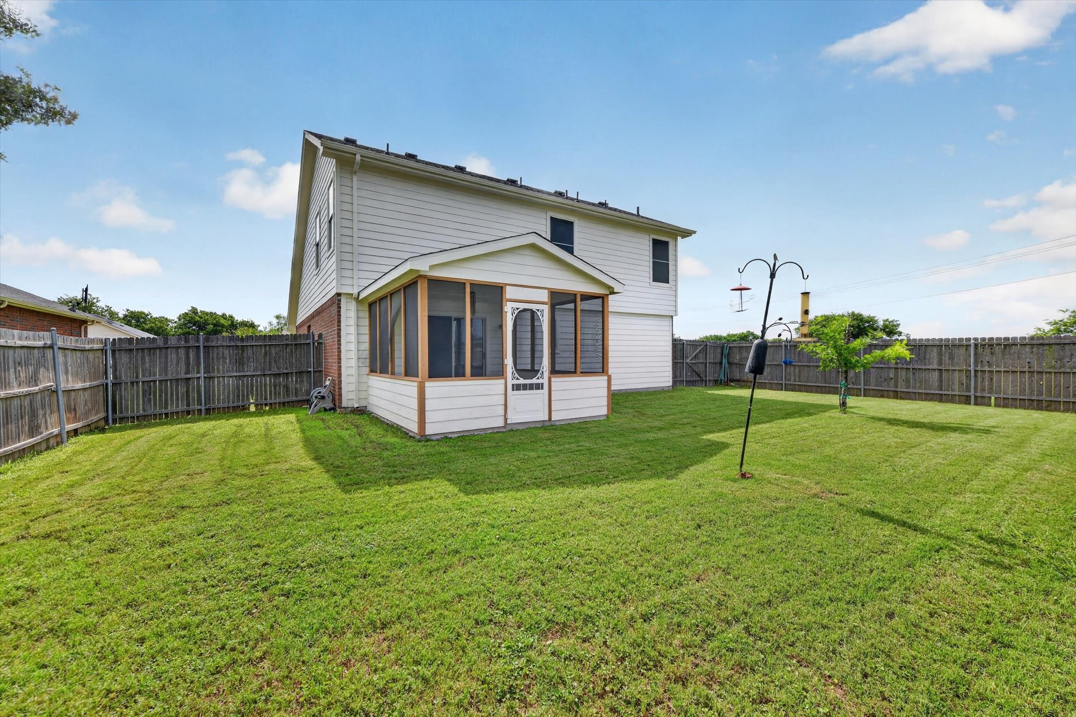 1505 First Street Sanger TX 76266