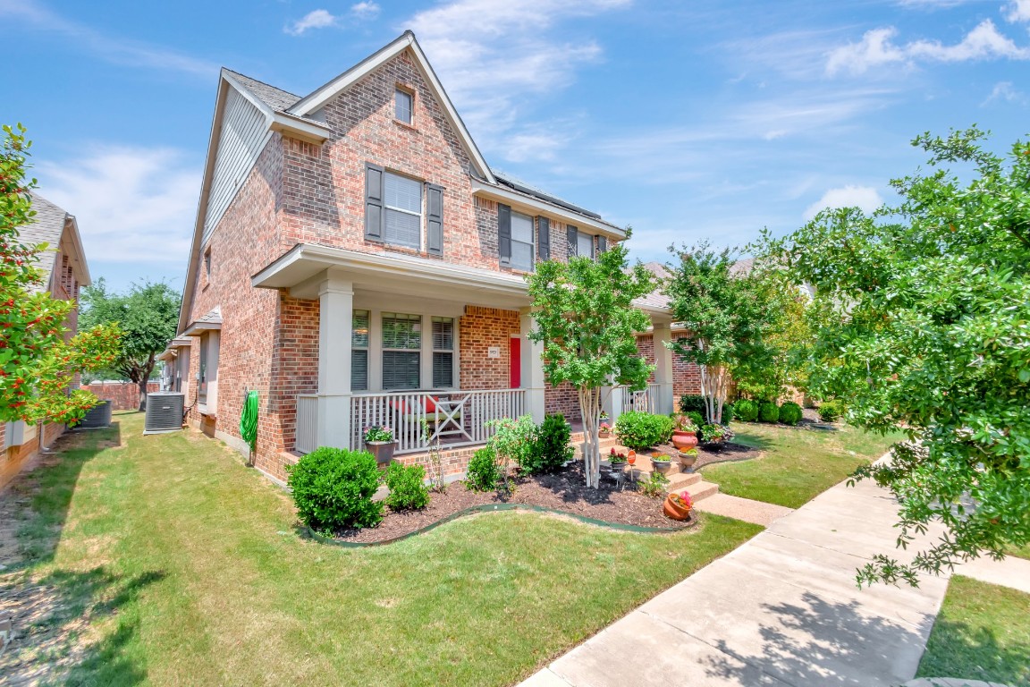 5929 Dripping Springs Court North Richland Hills TX 76180