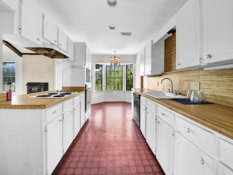 401 Old Agnes Road Weatherford TX 76088