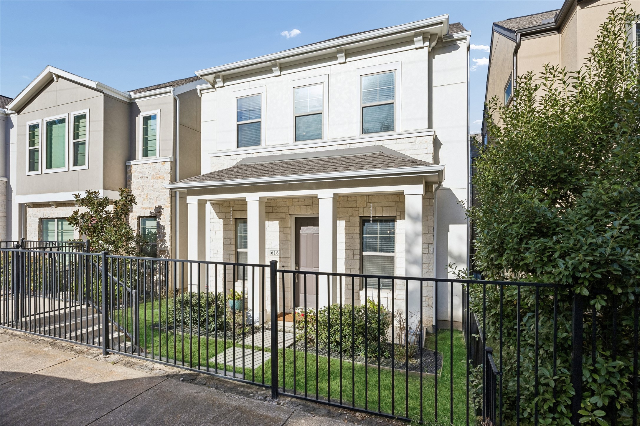 616 Aspen Valley Lane Dallas TX 75208