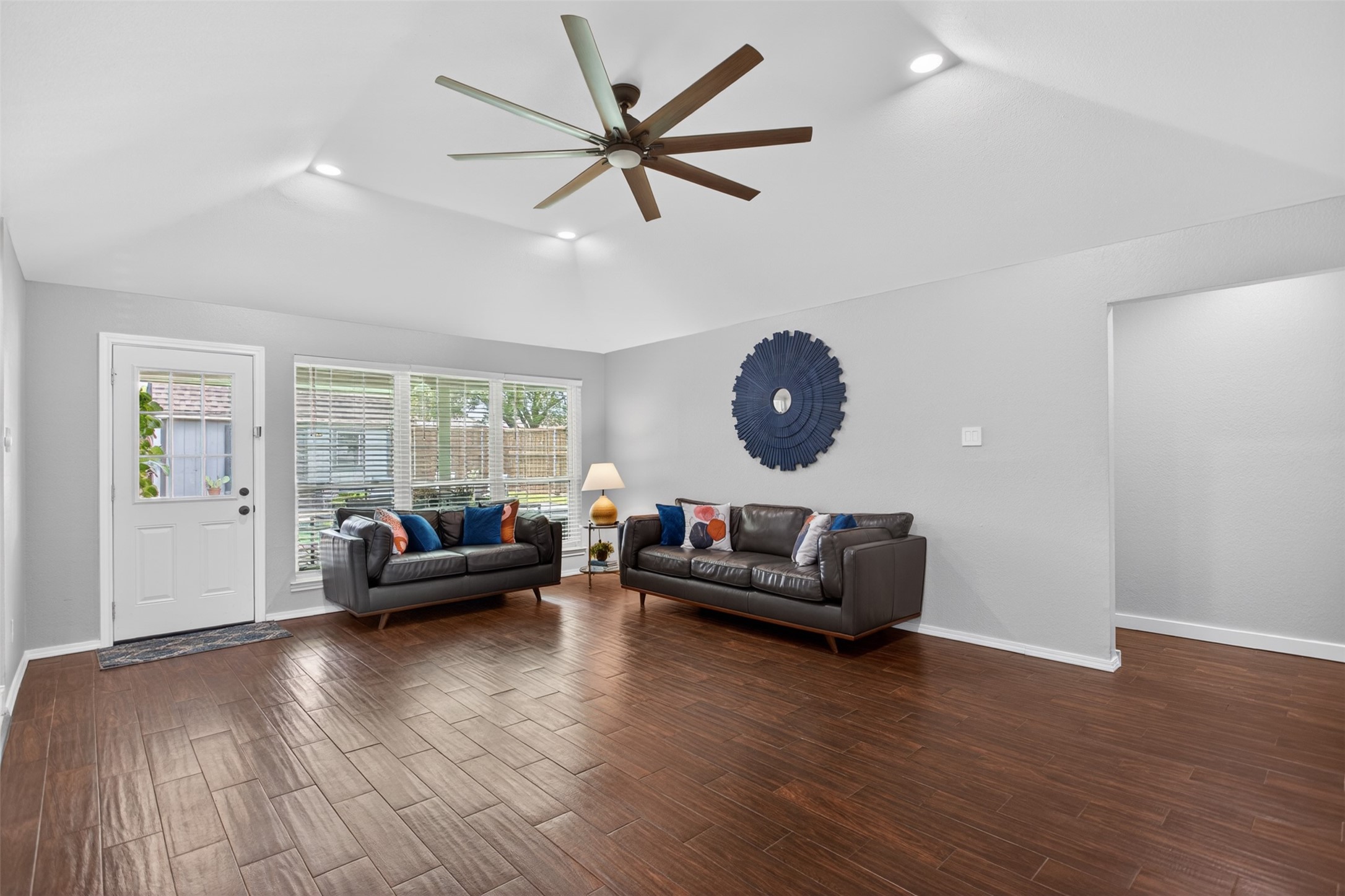 1618 Crosshaven Drive Lewisville TX 75077