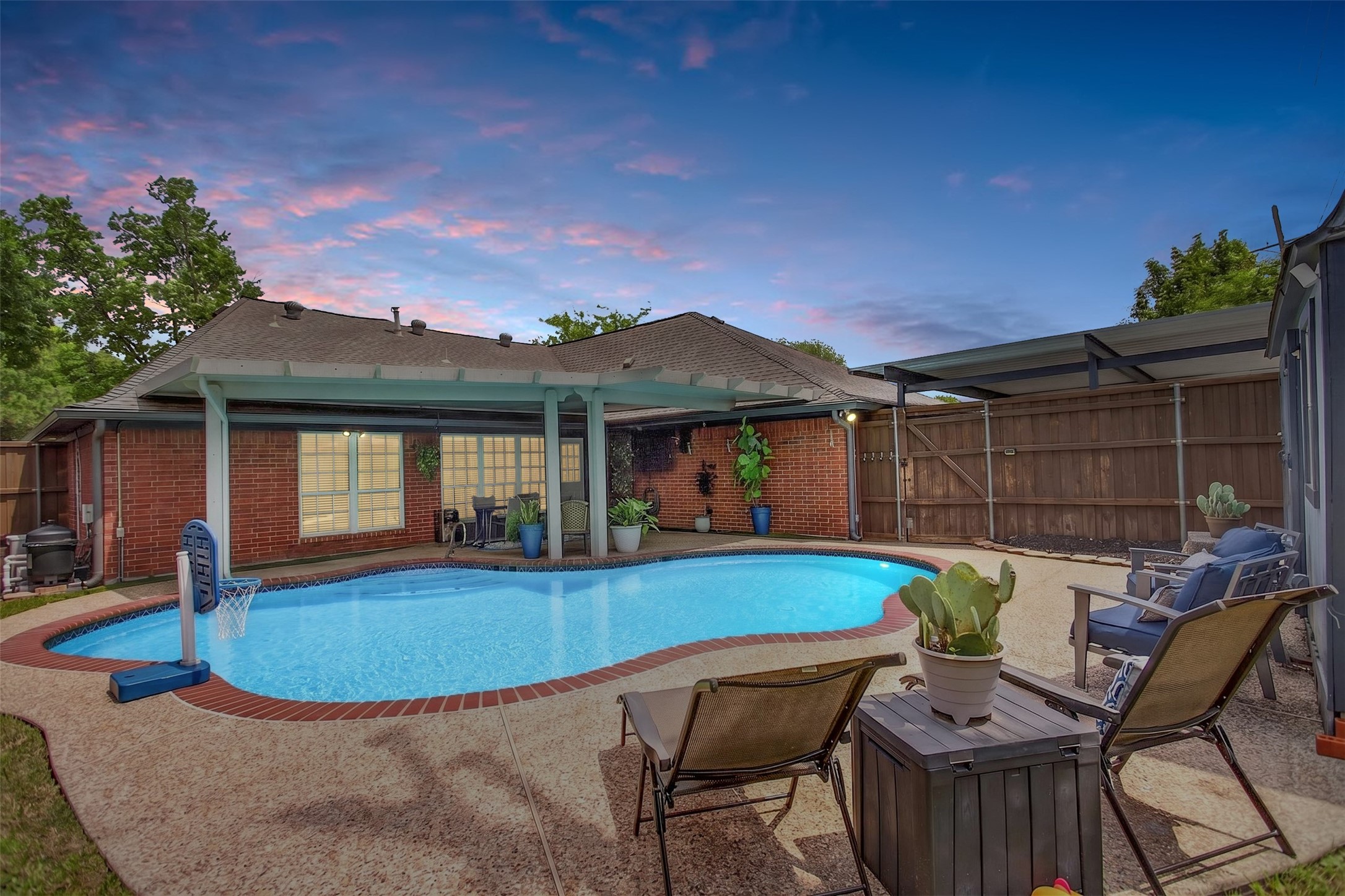 1618 Crosshaven Drive Lewisville TX 75077