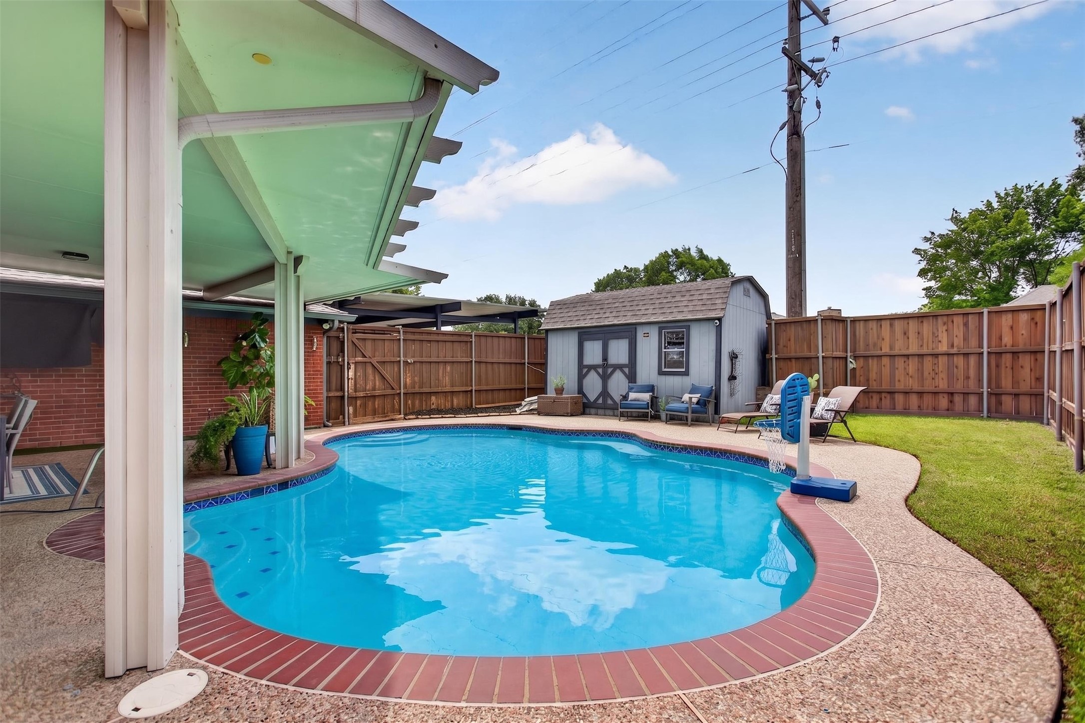 1618 Crosshaven Drive Lewisville TX 75077