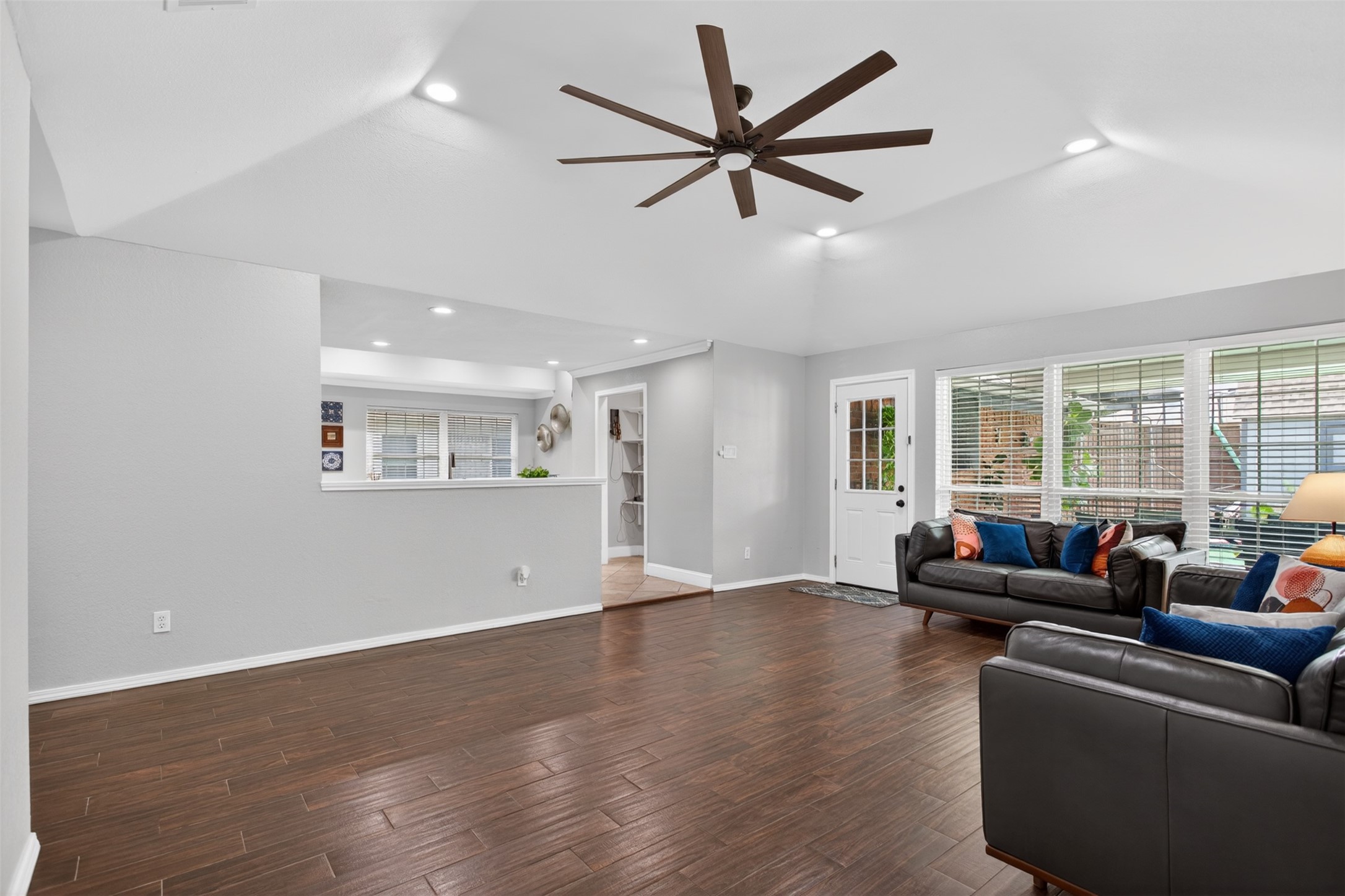 1618 Crosshaven Drive Lewisville TX 75077