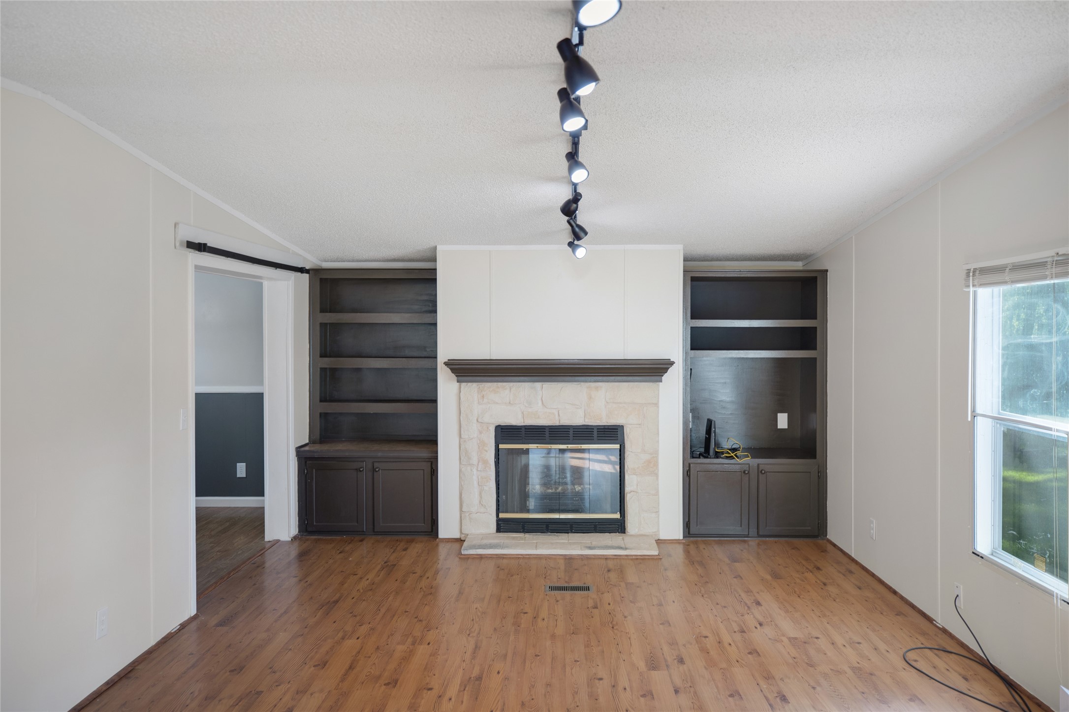 188 County Road 1541 Alba TX 75410