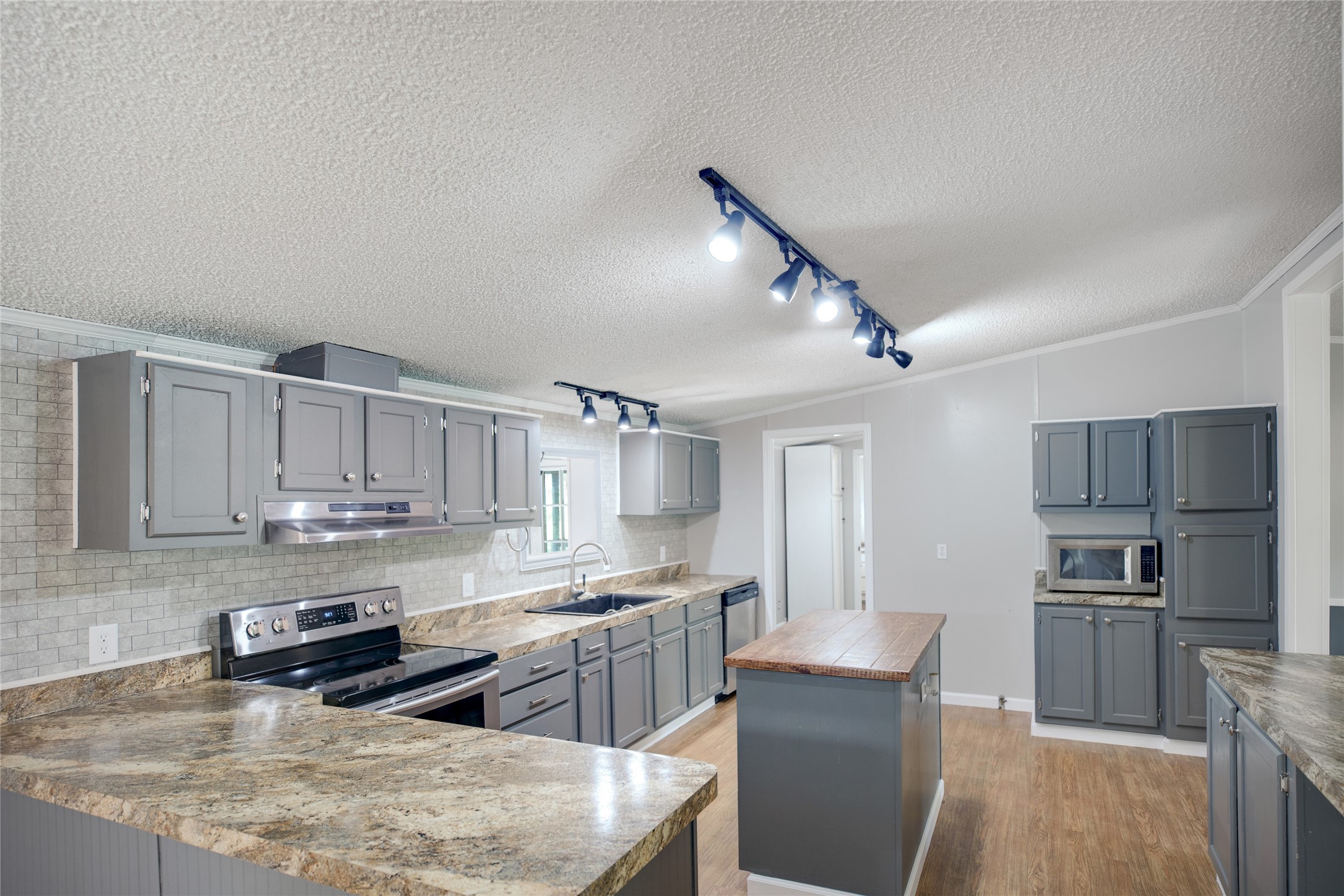 188 County Road 1541 Alba TX 75410