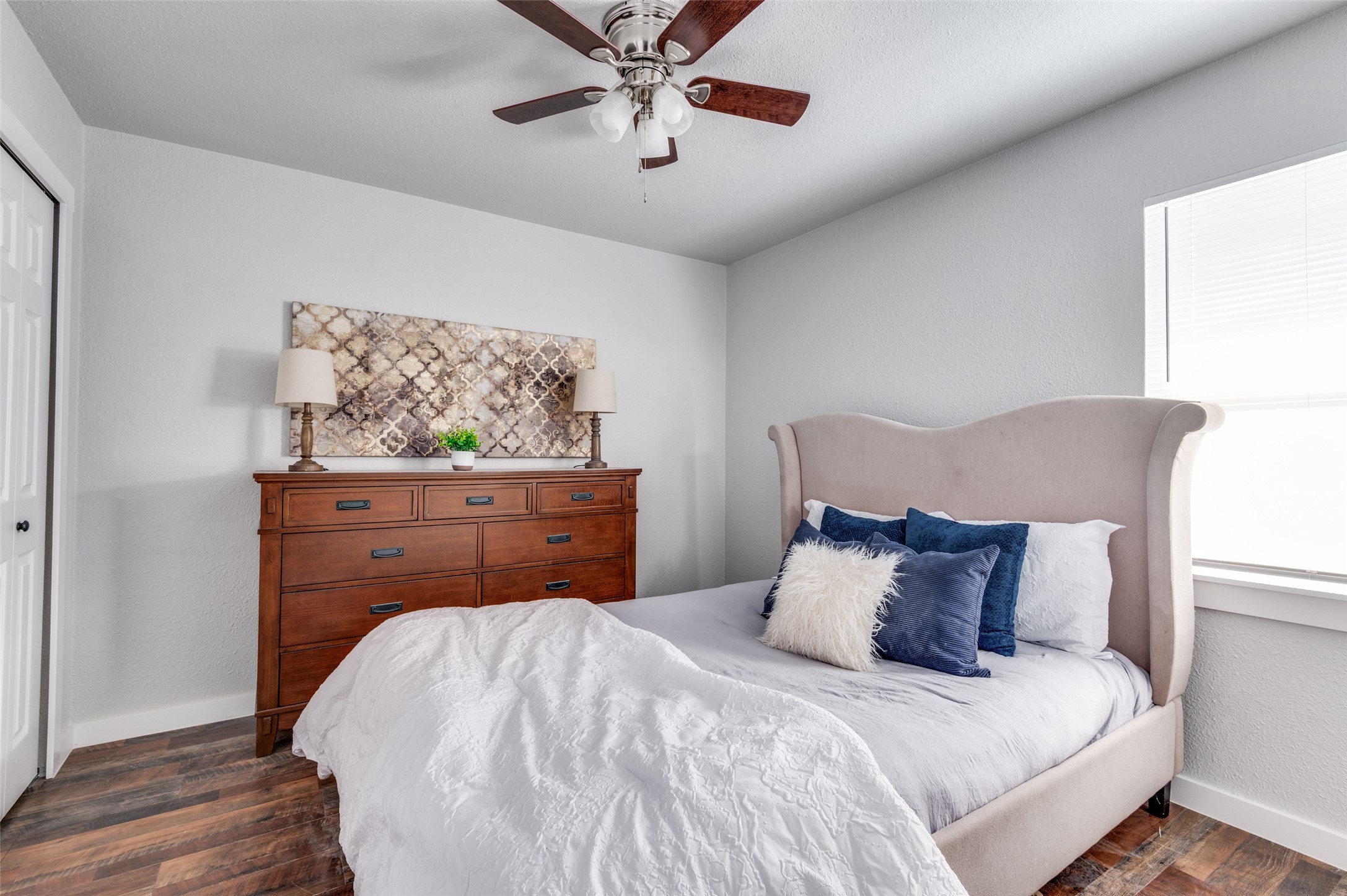 2314 Gilbert Circle Arlington TX 76010
