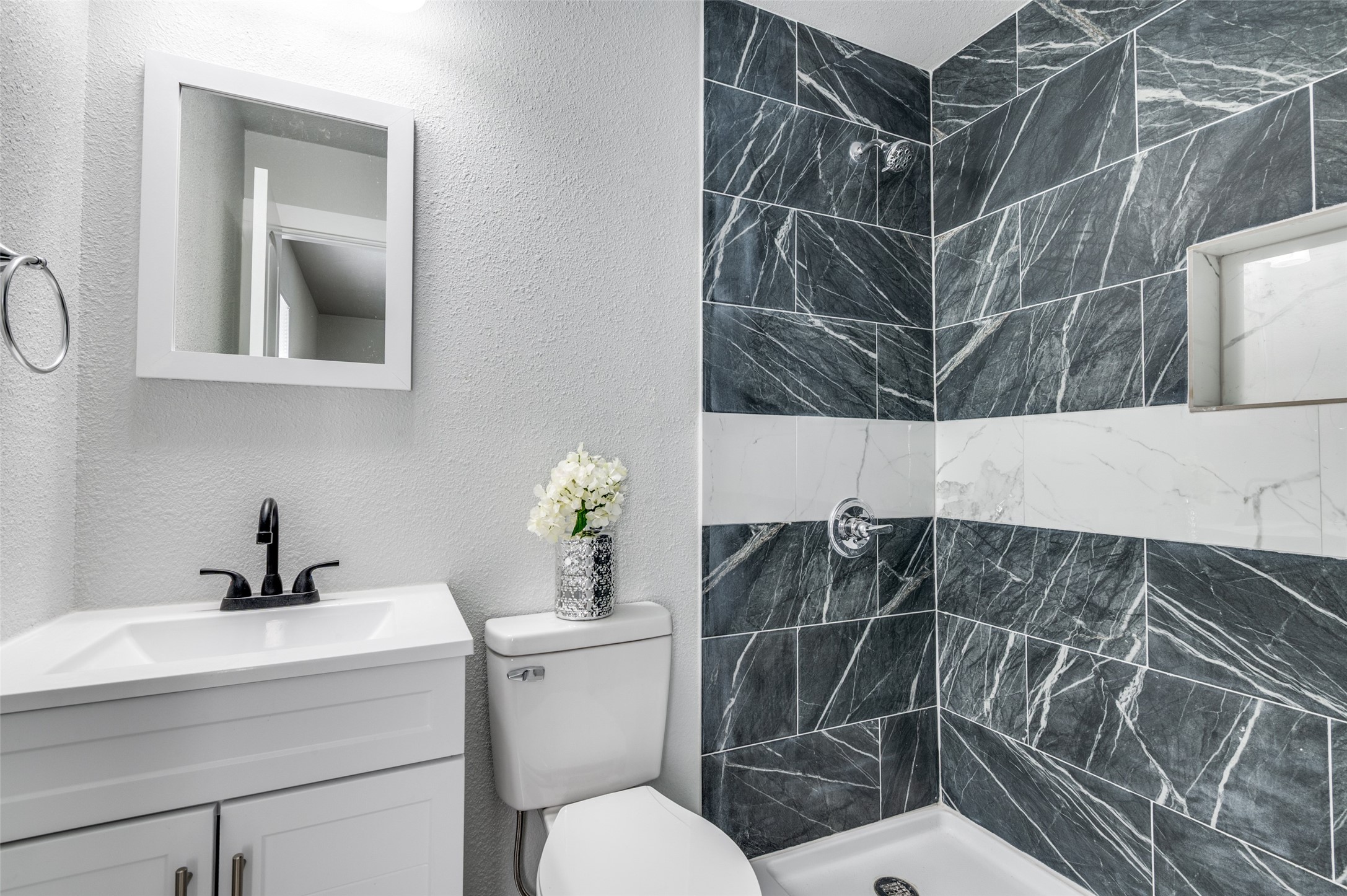 2314 Gilbert Circle Arlington TX 76010