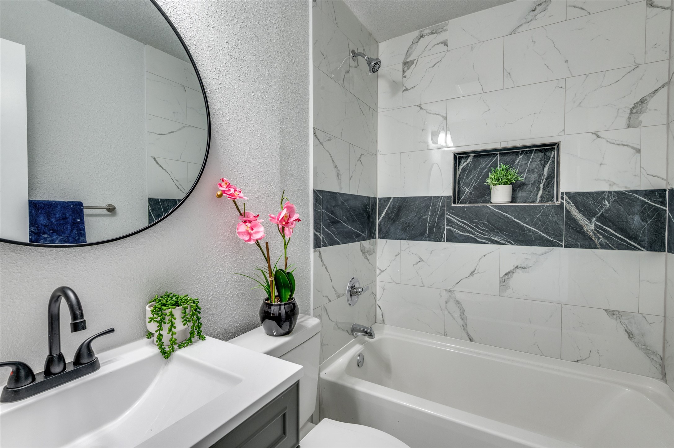 2314 Gilbert Circle Arlington TX 76010