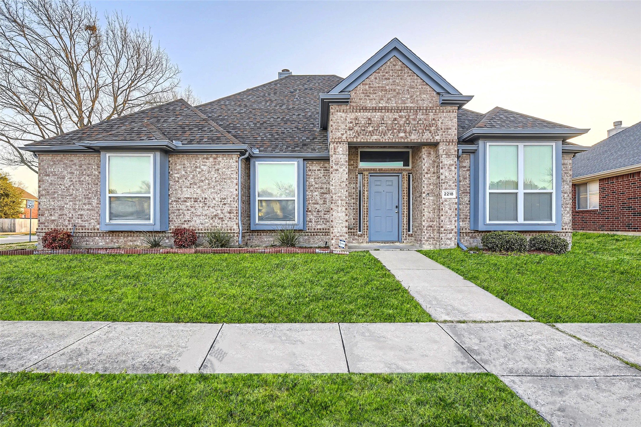 2218 Valley Creek Drive Garland TX 75040