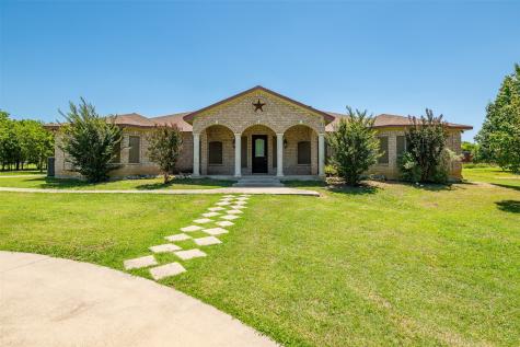 1801 Valley View Road Crowley TX 76036