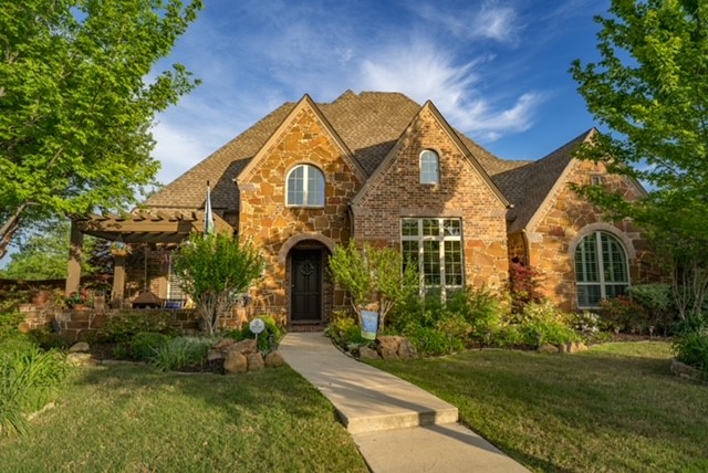 704 Kimbro Avenue Argyle TX 76226