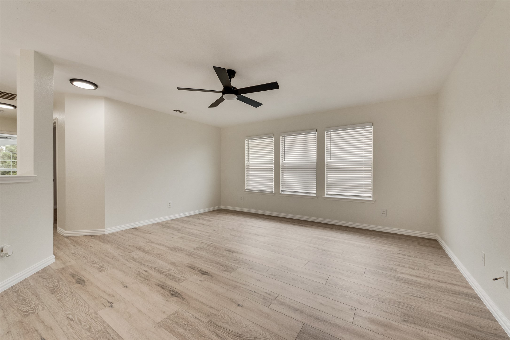 1100 Kielder Circle Fort Worth TX 76134