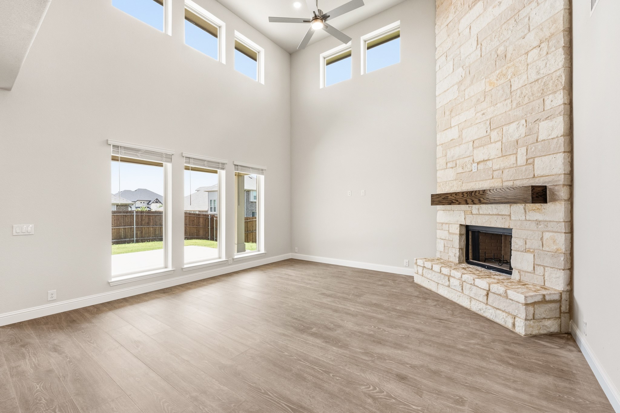 5230 Rutherford Drive Midlothian TX 76065