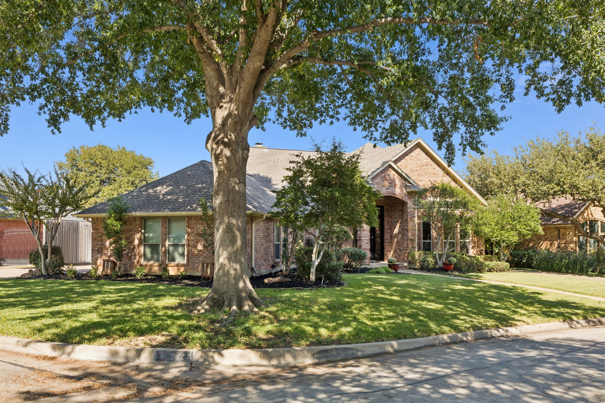 2424 Cross Timbers Trail Arlington TX 76006