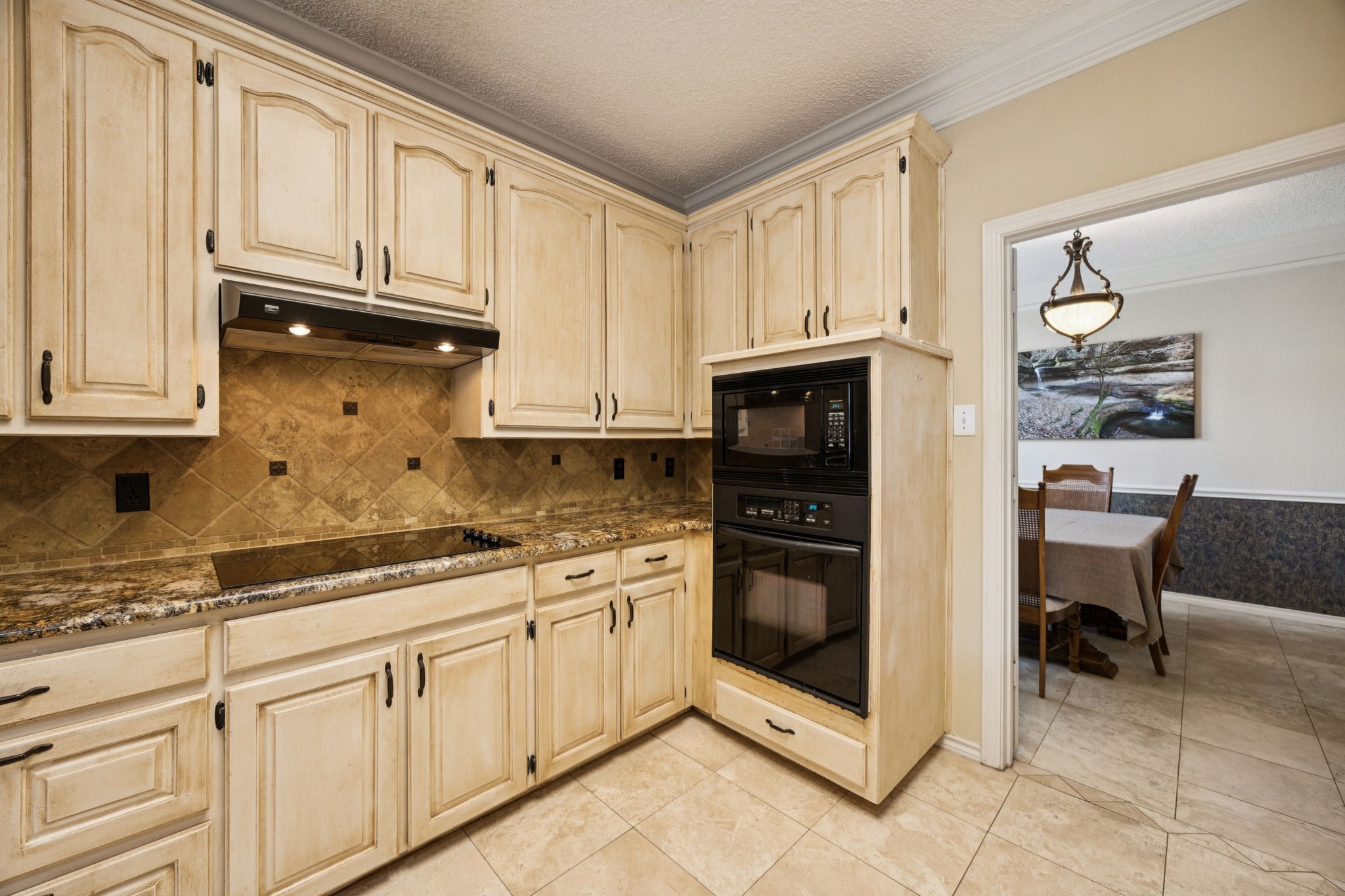 2424 Cross Timbers Trail Arlington TX 76006