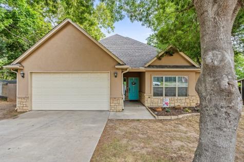 1112 W Ball Street Weatherford TX 76086
