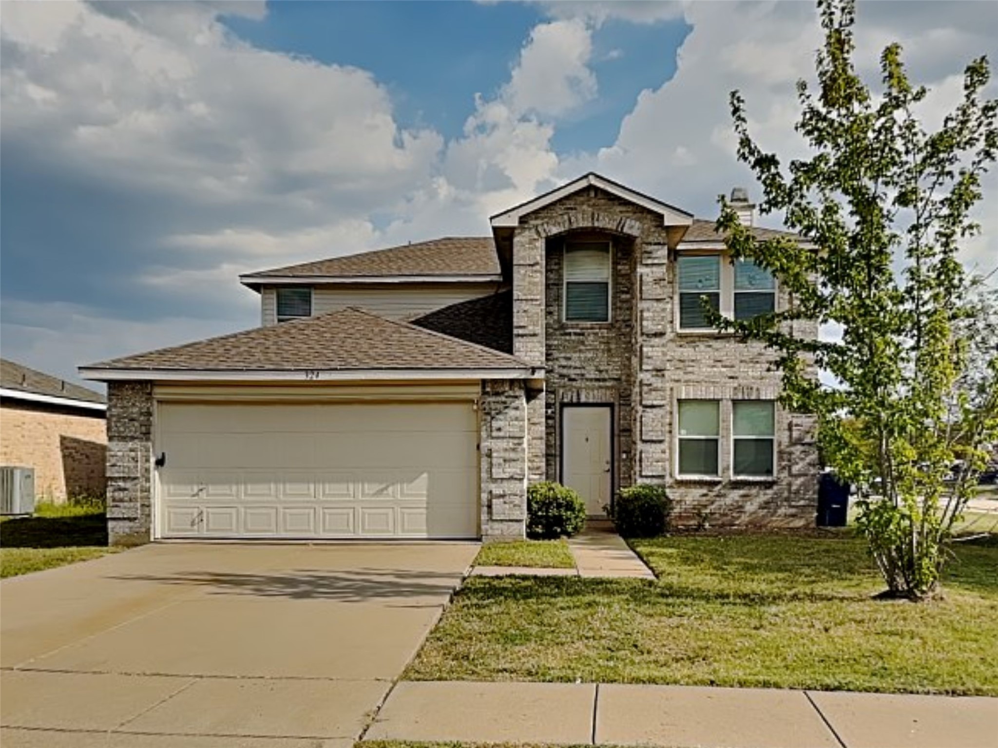 324 Snapdragon Court Burleson TX 76028