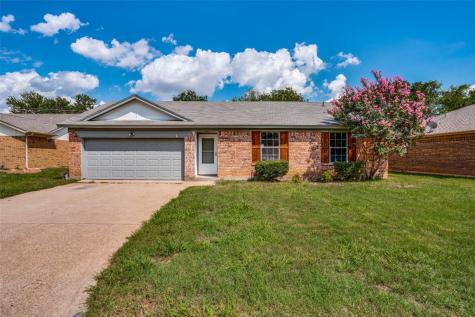 6417 Big Springs Drive Arlington TX 76001