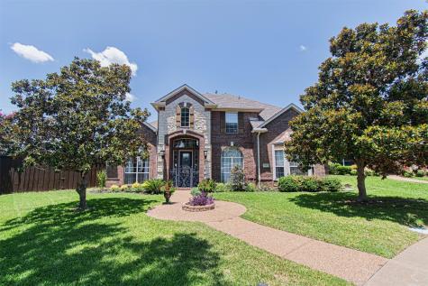 17819 Misty Grove Drive Dallas TX 75287