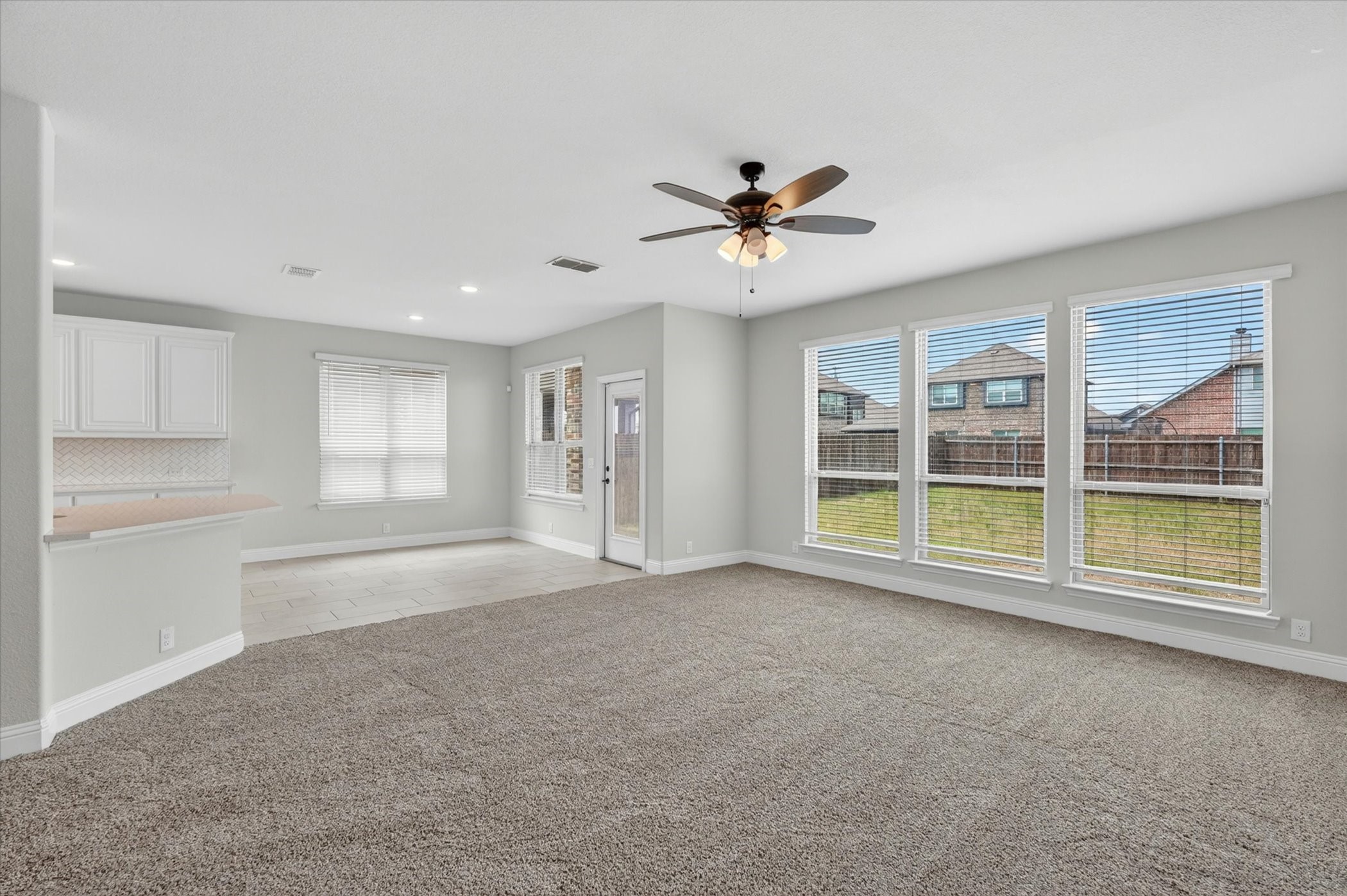 3918 Holly Springs Lane Kaufman TX 75142