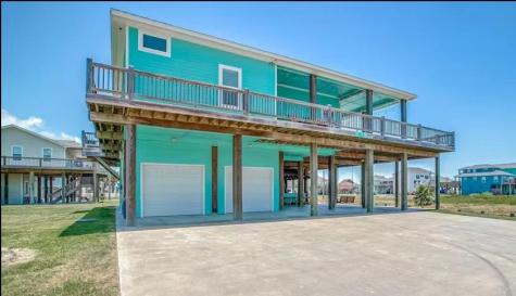 922 Palmridge Drive Port Bolivar TX 77650