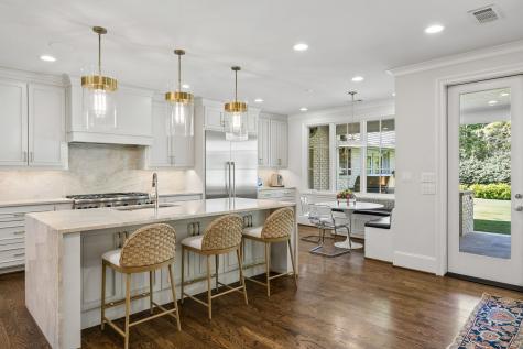6717 Meadow Lake Avenue Dallas TX 75214
