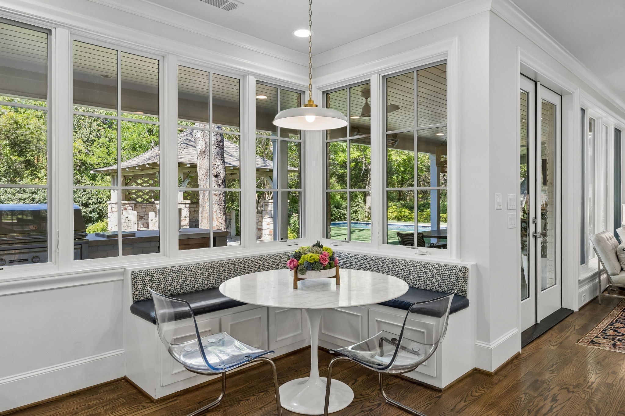 6717 Meadow Lake Avenue Dallas TX 75214