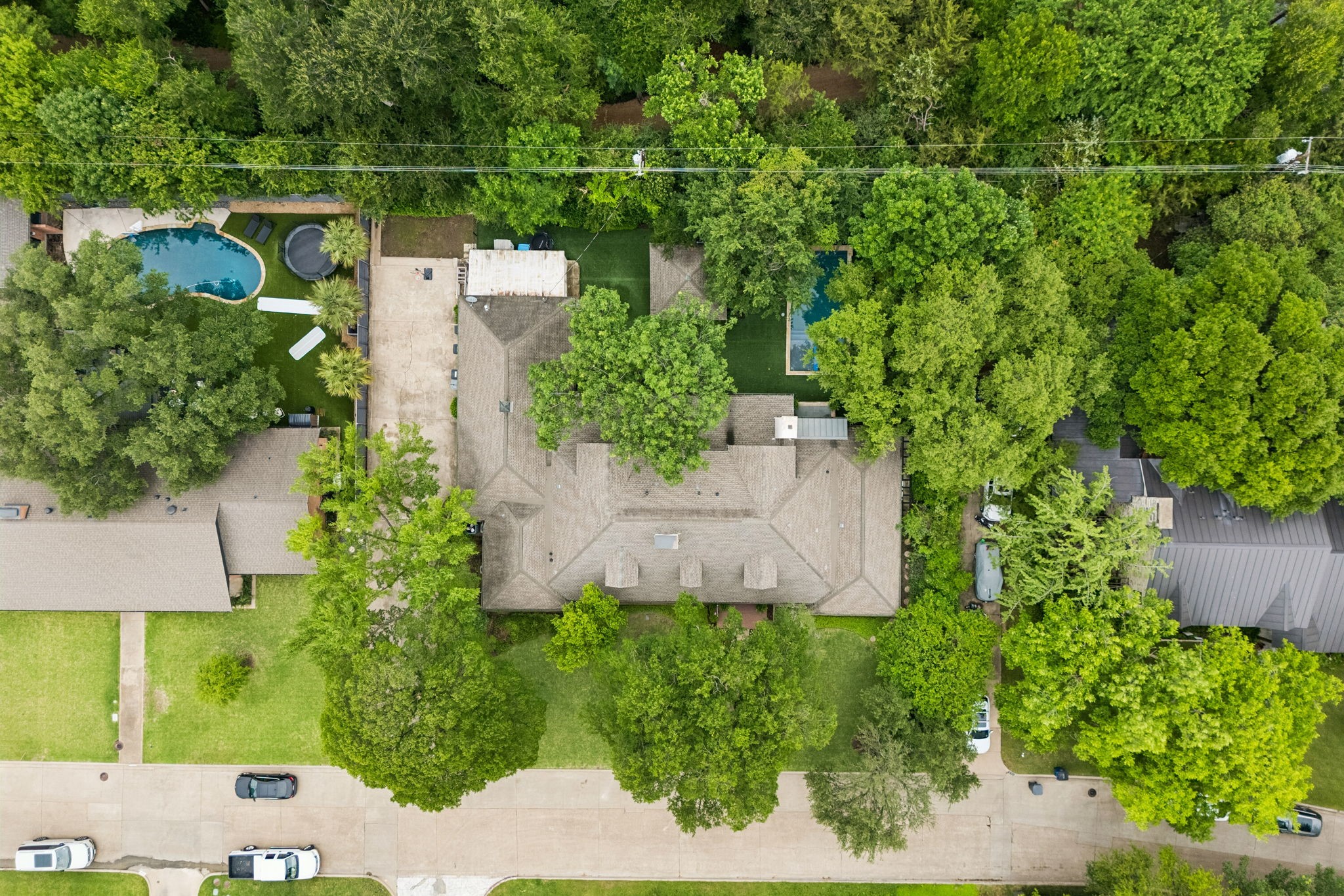 6717 Meadow Lake Avenue Dallas TX 75214
