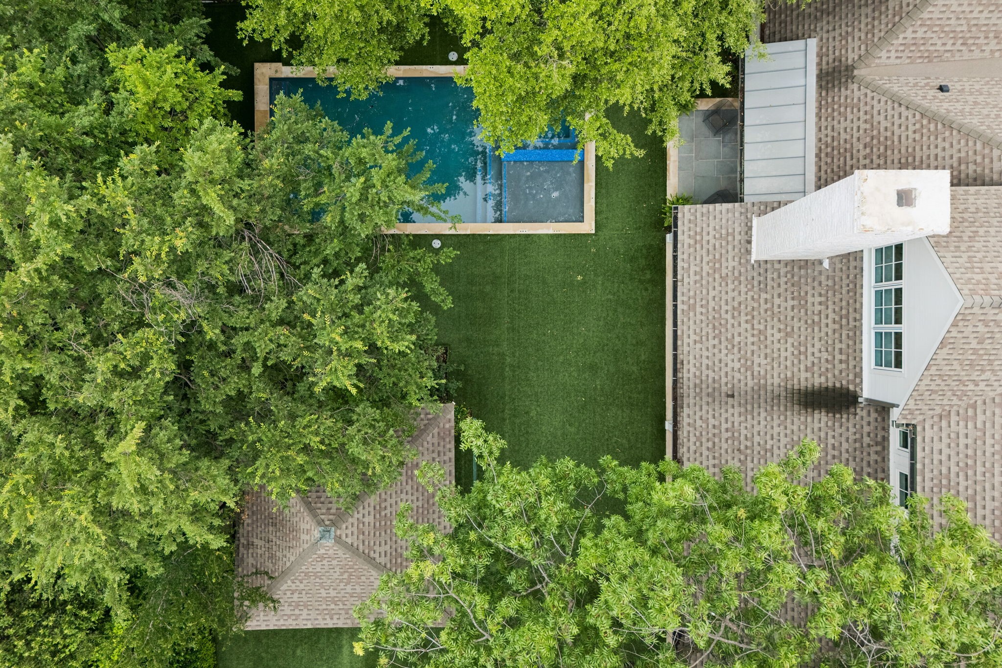 6717 Meadow Lake Avenue Dallas TX 75214