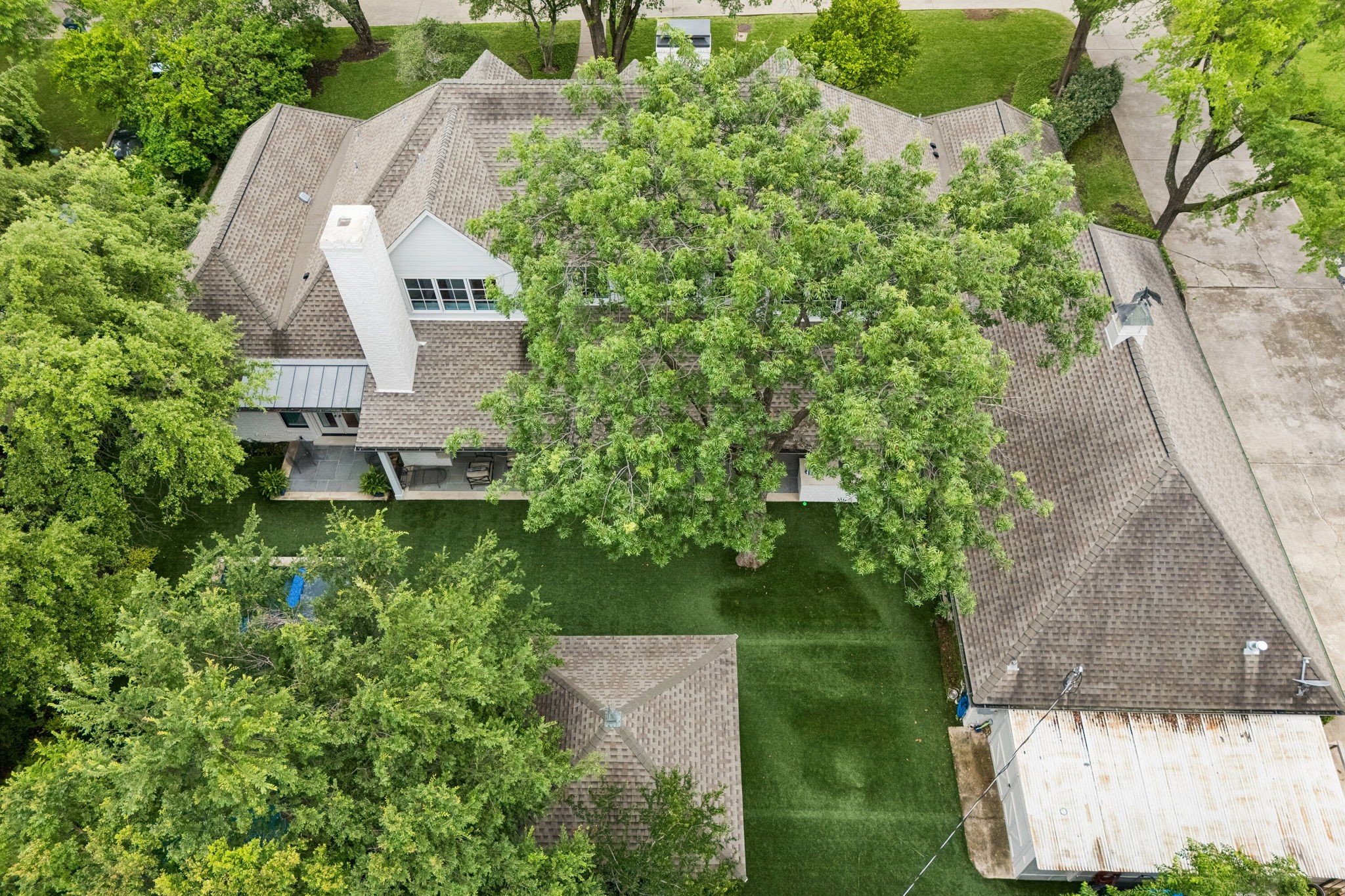 6717 Meadow Lake Avenue Dallas TX 75214