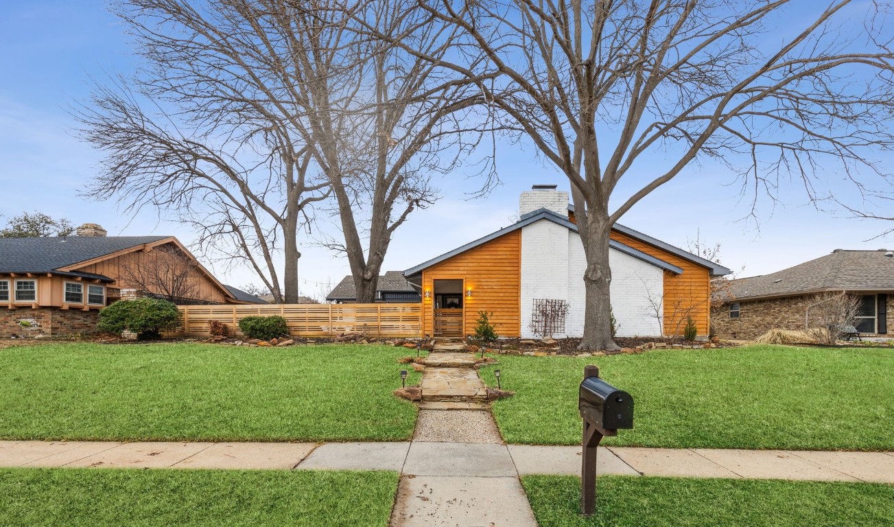 1917 Treehouse Lane Plano TX 75023