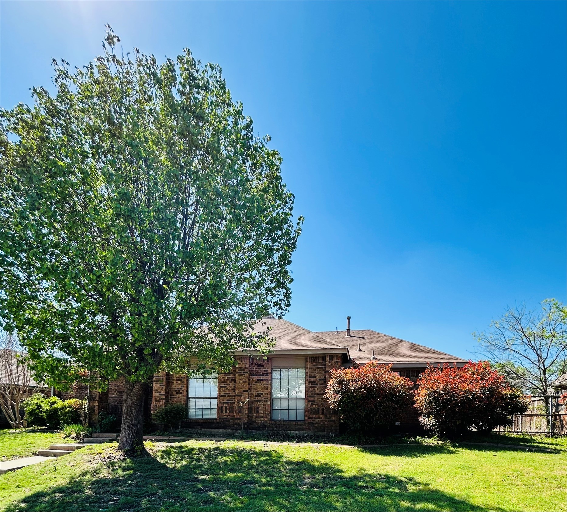 2246 Arbor Creek Drive Carrollton TX 75010