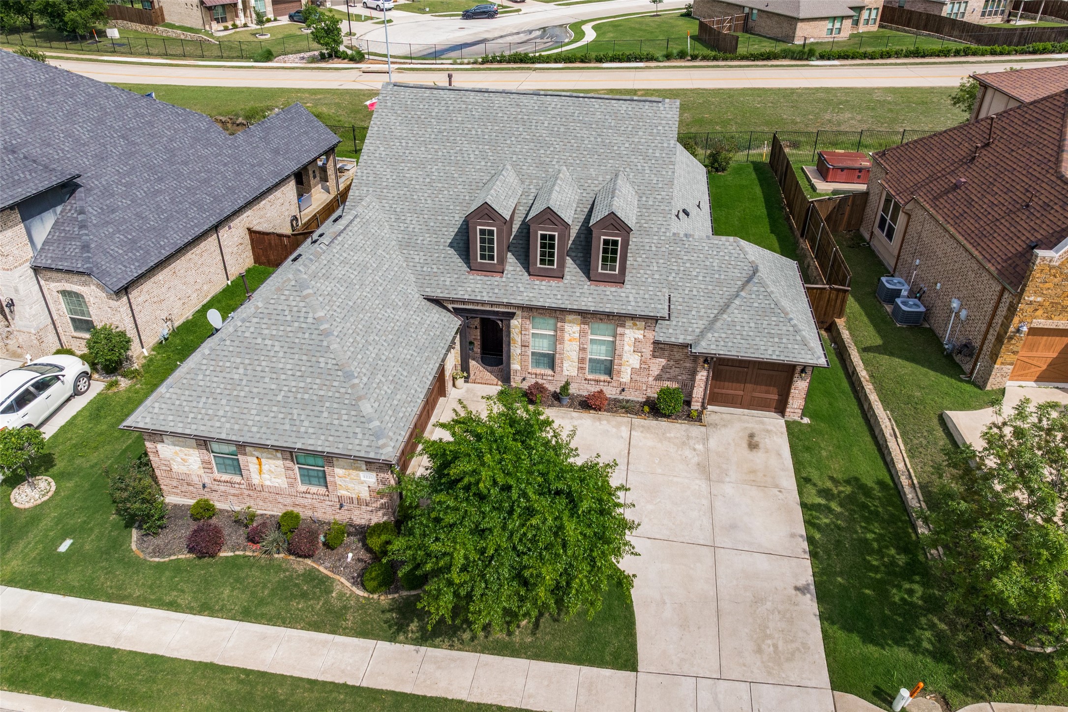 1221 Yosemite Way Burleson TX 76028