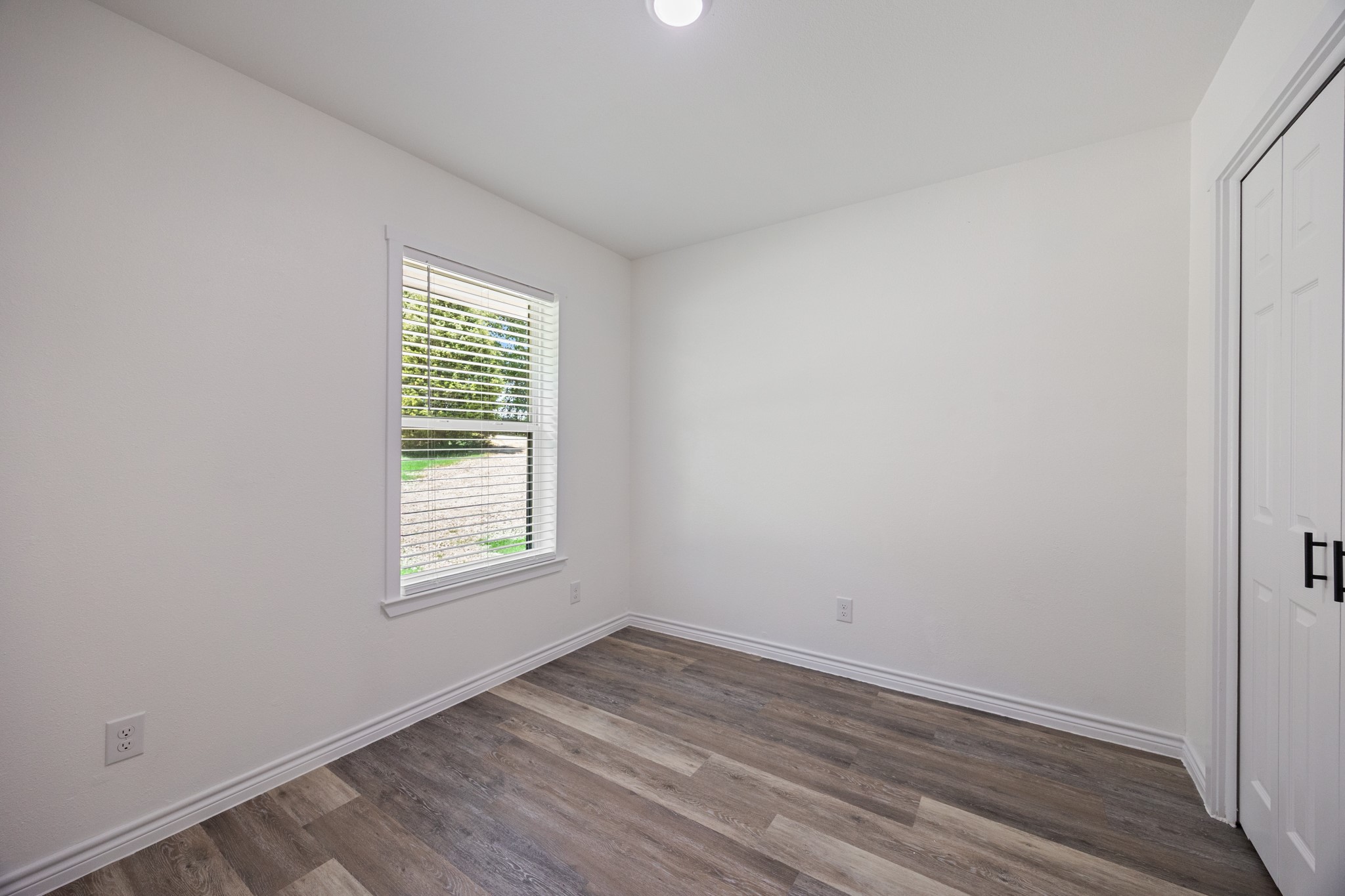 8804 County Road 3816 Athens TX 75752