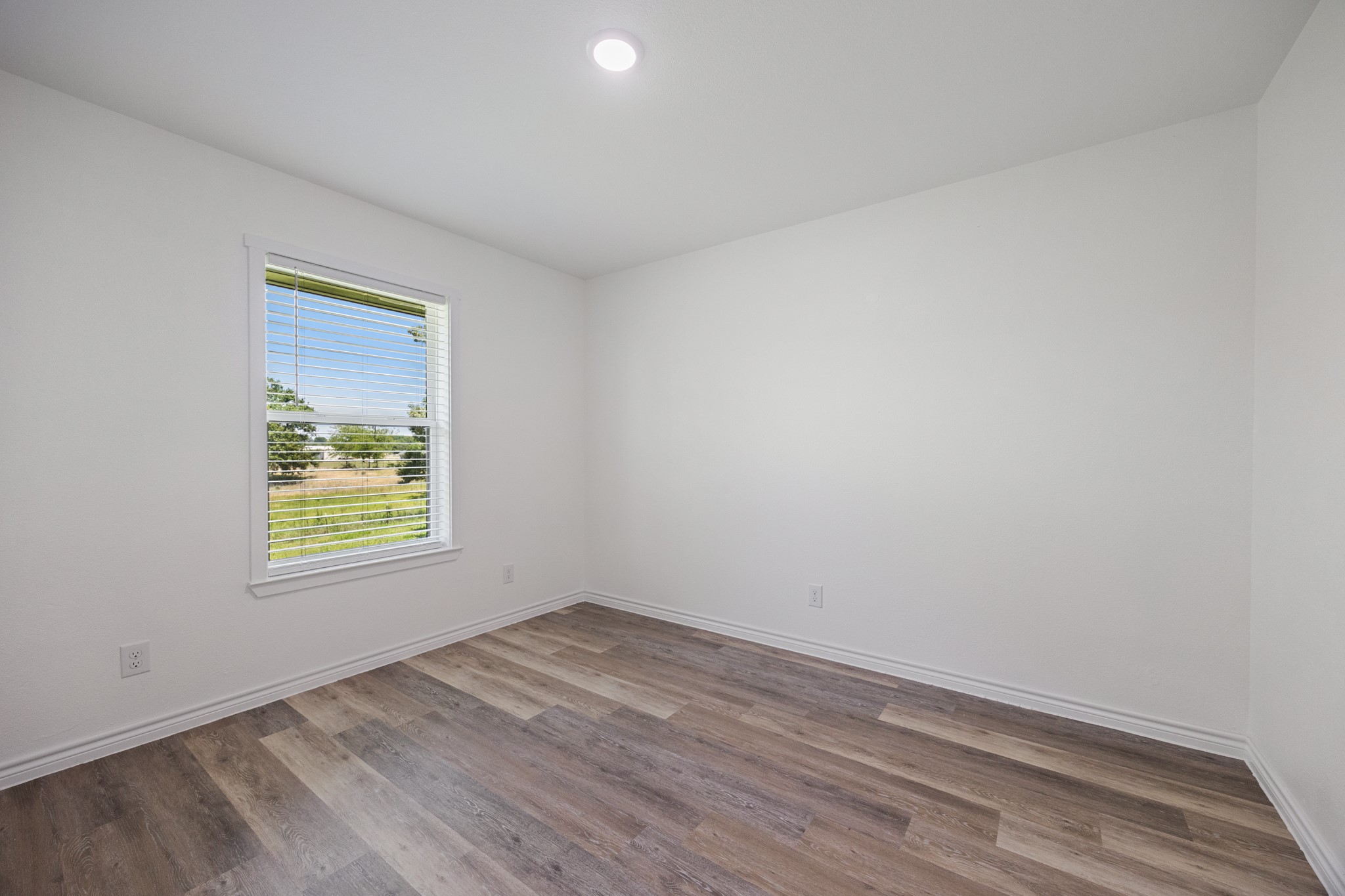 8804 County Road 3816 Athens TX 75752